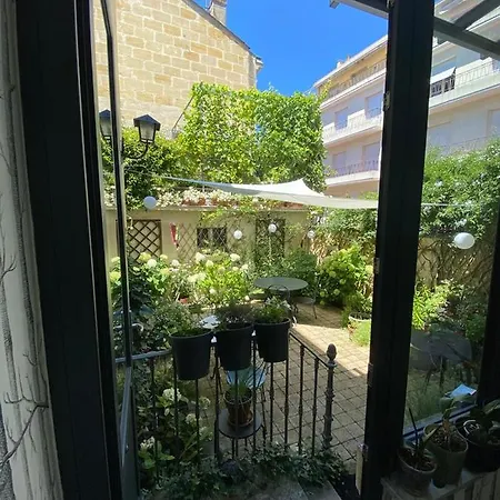 לינה וארוחת בוקר La Desvaux De Marigny