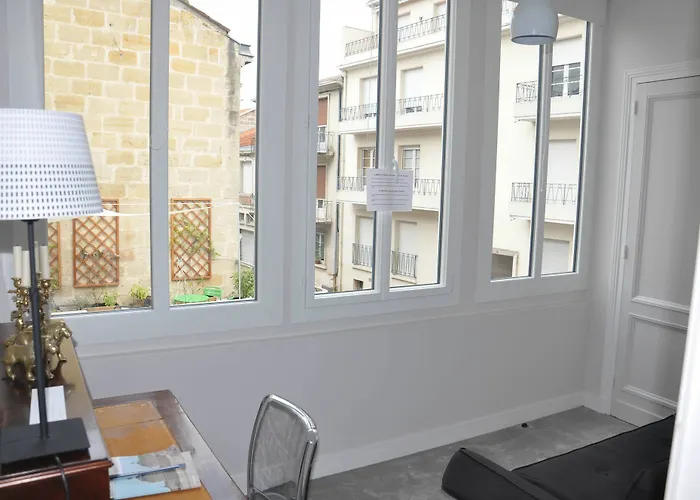 La Desvaux De Marigny Bed & Breakfast Bordeaux