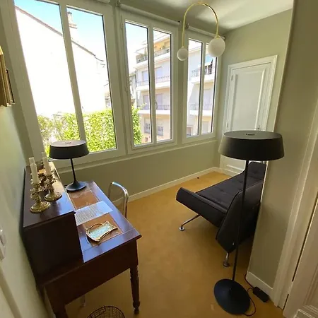 La Desvaux De Marigny فندق مبيت وإفطار بوردو