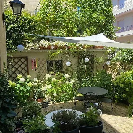 住宿加早餐酒店 拉维拉迪斯瓦科斯马里尼住宿加早餐旅馆 波尔多