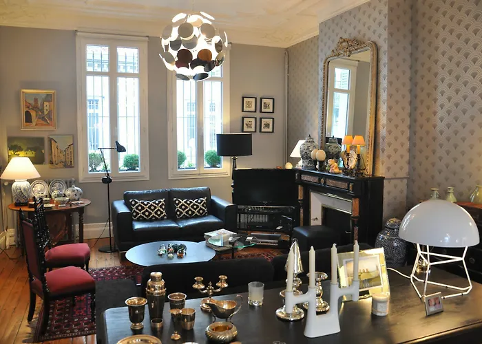 La Desvaux De Marigny Bed & Breakfast 3*