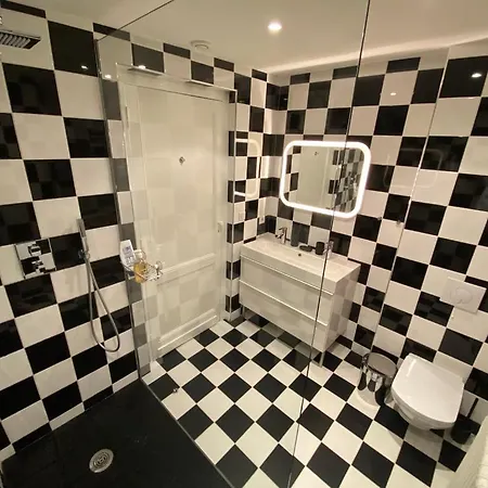 La Desvaux De Marigny 3* Bordeaux